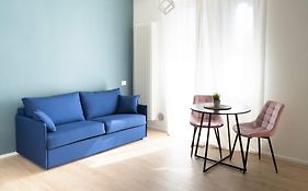 Bos1 - Central Station • New Chic Apartment •